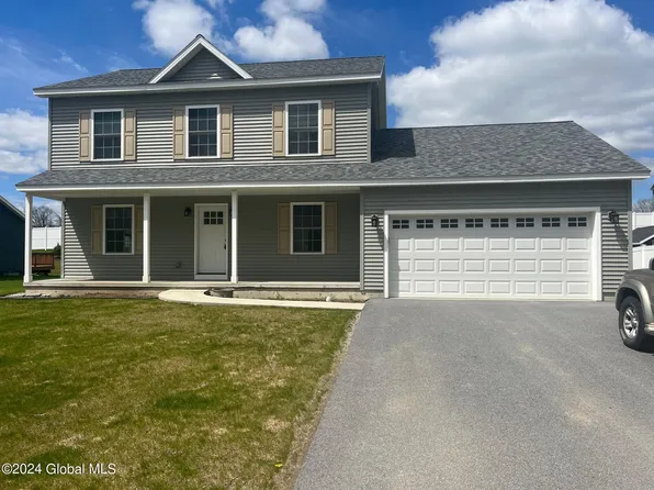 11 Alexander Lane, Hudson Falls, NY 12839