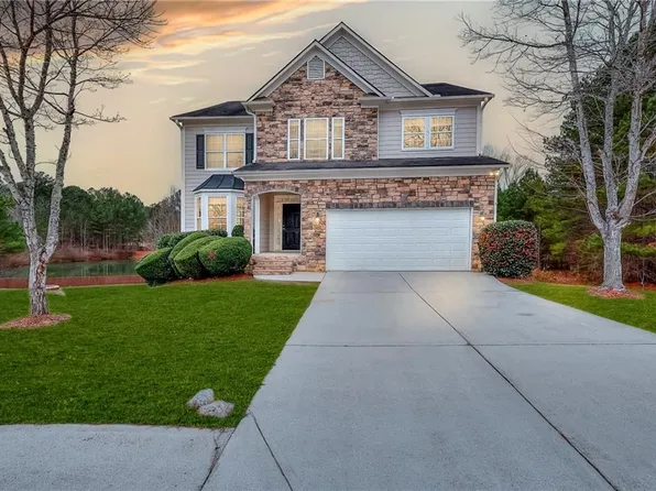 1859 Woodland Run Trl, Loganville, GA 30052