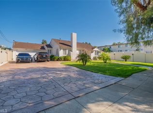14125 Haynes St, Van Nuys, CA 91401