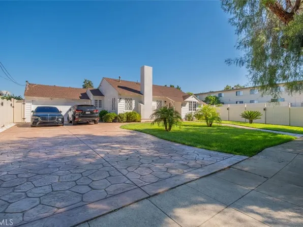 14125 Haynes St, Van Nuys, CA 91401