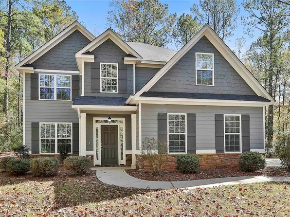 907 Big Sky Dr, Hamilton, GA 31811