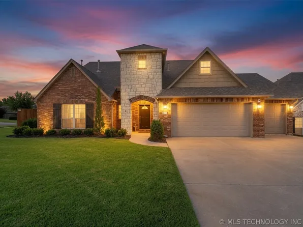 831 W 148th St S, Glenpool, OK 74033