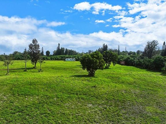 3rd image of 2278 Lilikoi Rd