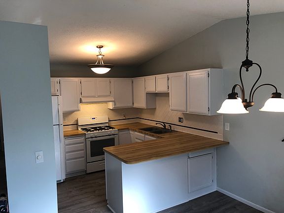 Freshly enameled kitchen