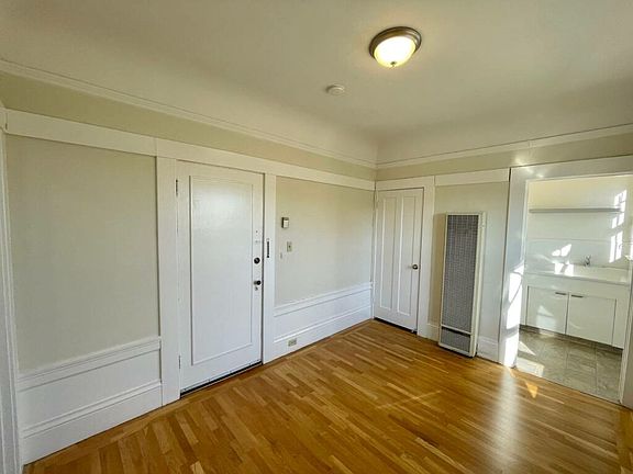 5th image of 310 Parnassus Ave APT 302