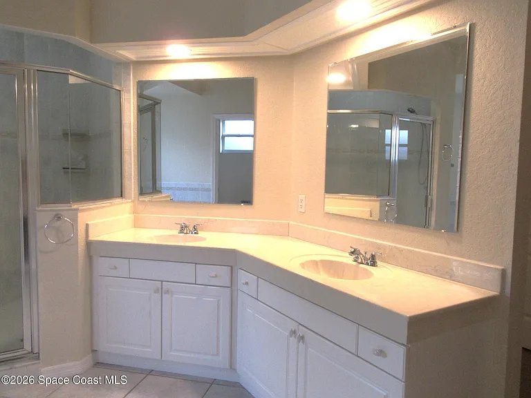 1804 Abbeyridge Dr — Photo 16