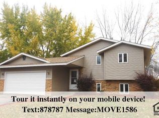 16000 Island View Rd NW, Prior Lake, MN 55372