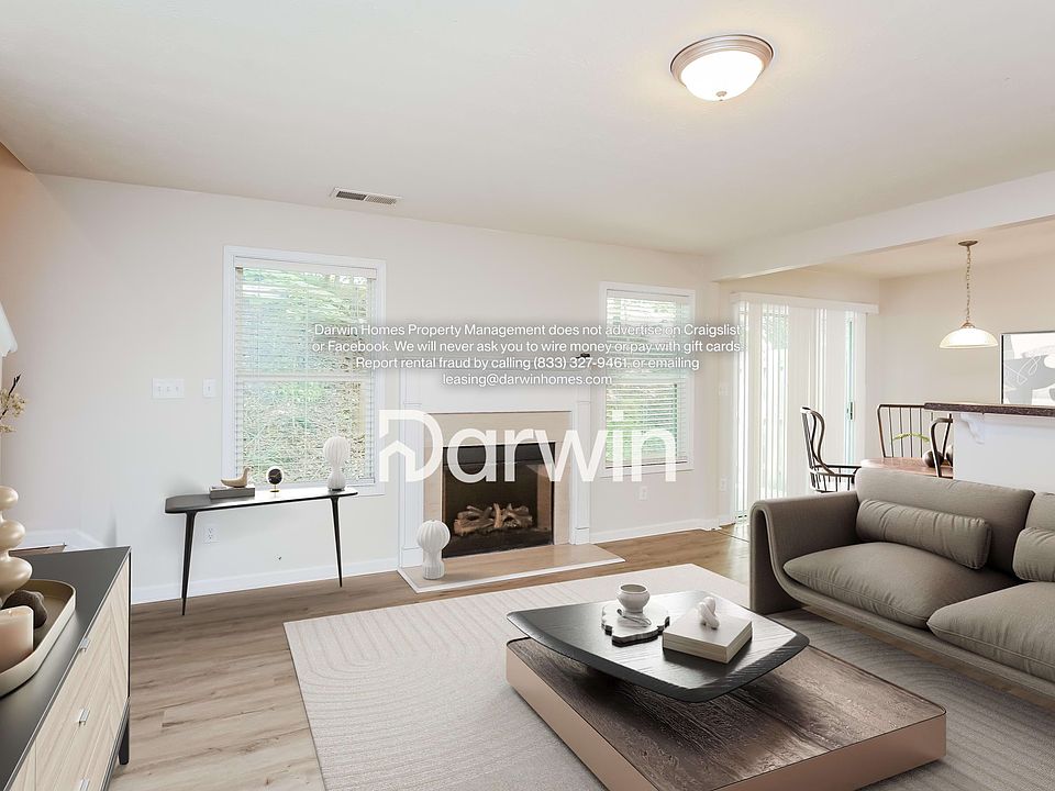 1st image of 511 Double Creek Dr