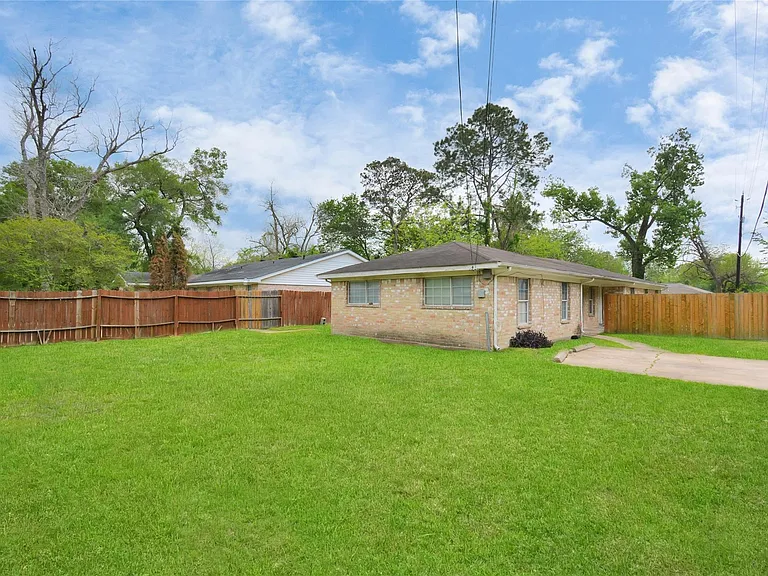 8622 Elbert St #B — Photo 20
