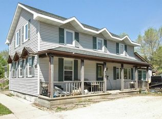 127 E Tweedy St, Hustisford, WI 53034