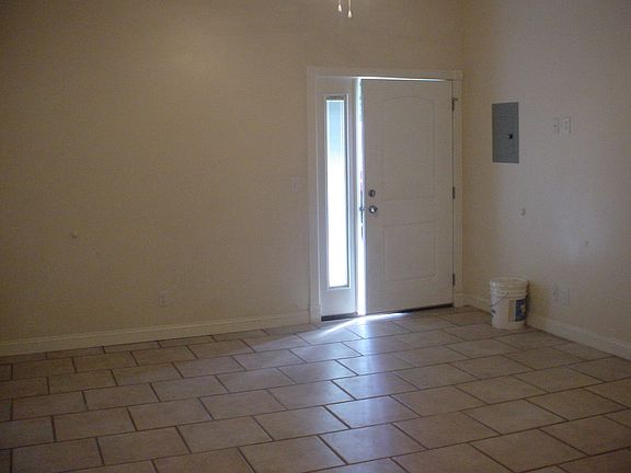 Front room 2_08272014