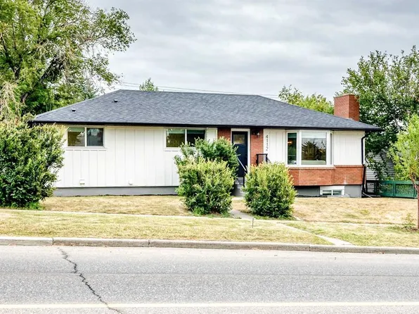 4112 W 19th St NW, Calgary, AB T2L 2B6