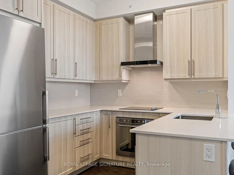 2093 Fairview St #1606 — Photo 6
