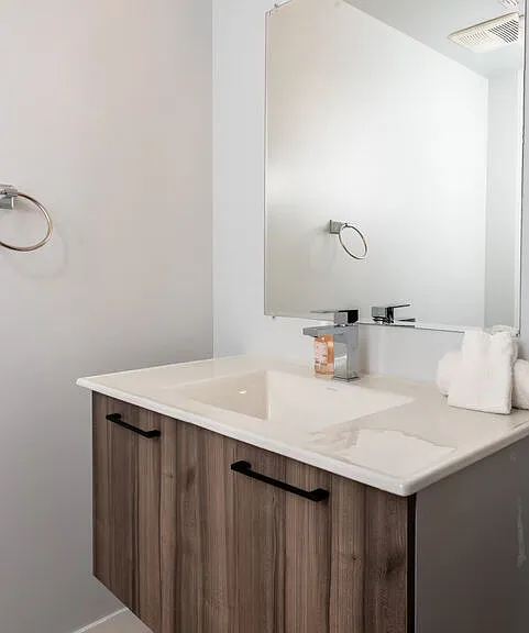 917 S Berendo St #303 — Photo 10