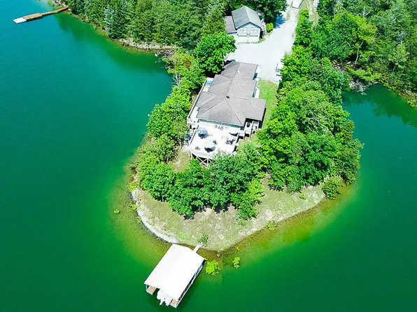 1949 Redbud View Rd, Sevierville, TN 37876