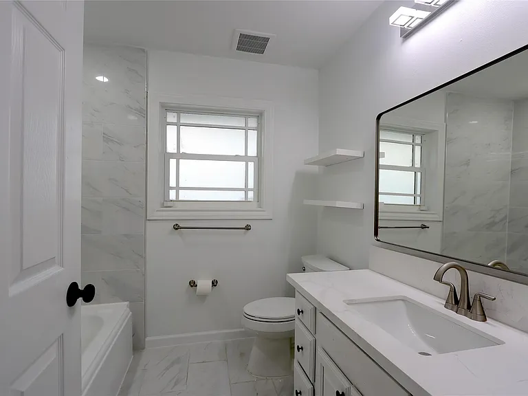 4839 McDermed Dr — Photo 16