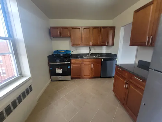 Sold by Voro Purple LLC | media 22