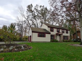 18 Wynwood Rd, Parsippany, NJ 07054