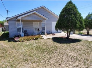 1724 E Rio Grande St, Eagle Pass, TX 78852