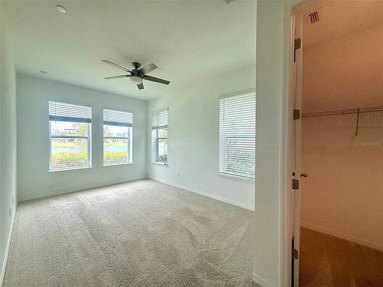 8618 Warburg Aly — Photo 17
