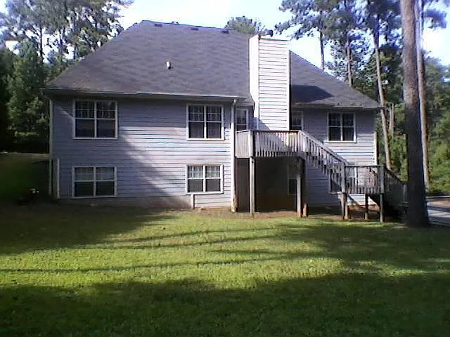 70 Lanella Pkwy — Photo 2
