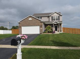 12085 Putnam St, Winfield, IN 46307