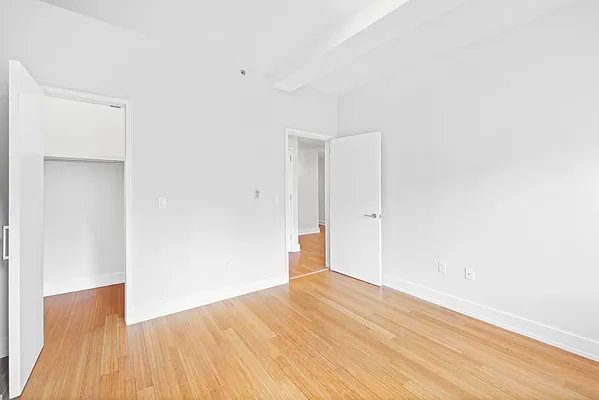 Rented by Mirador Real Estate | media 10