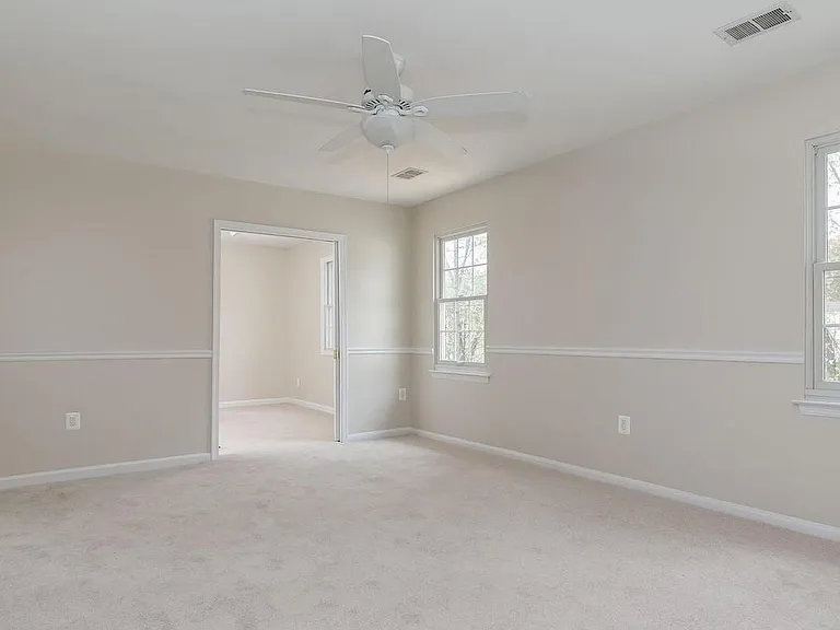 12856 Fantasia Dr — Photo 21