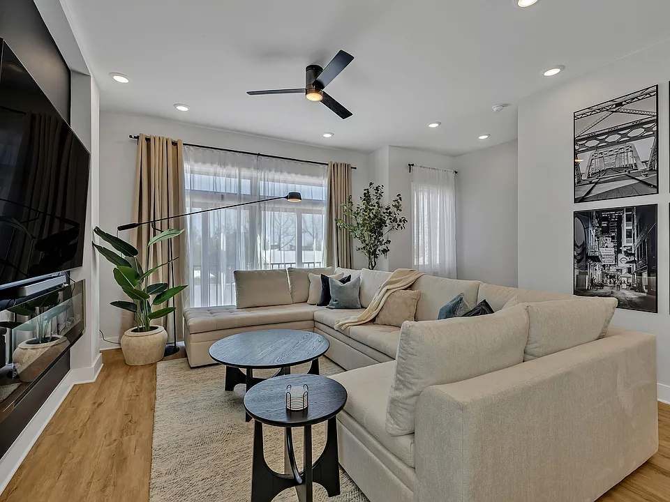 Living area couch with pull-out bed