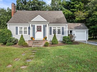 164 Cornish St, Weymouth, MA 02189