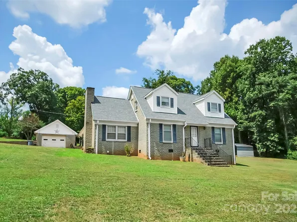113 Green Acres, Mount Holly, NC 28120