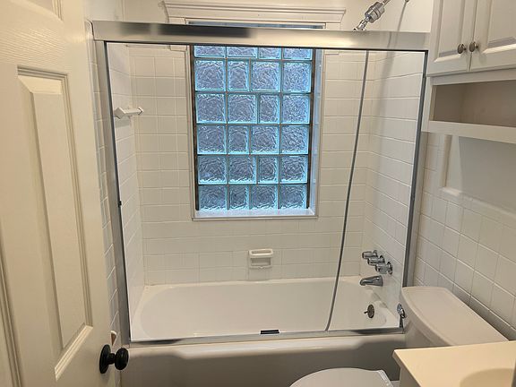 5th image of 2186 3rd St #2