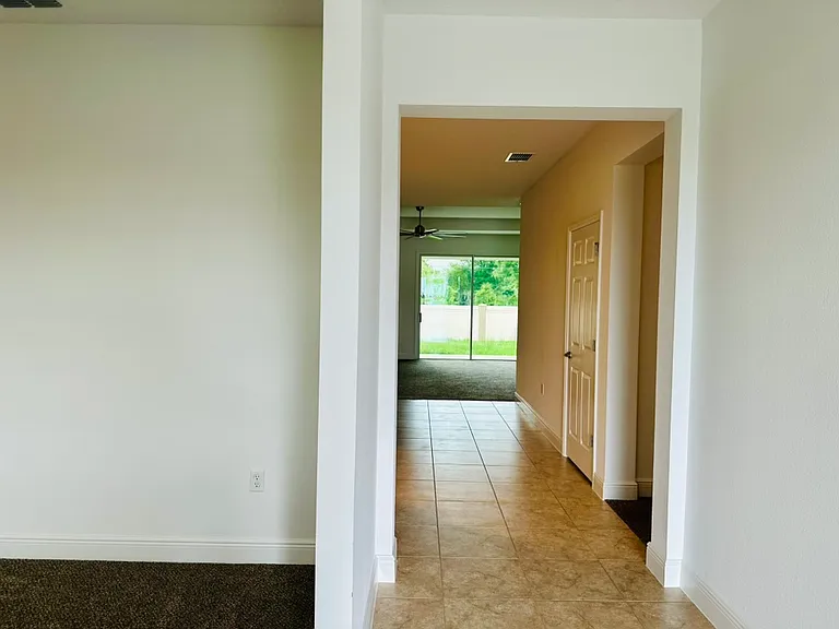 5806 SW 78th Avenue Rd — Photo 4
