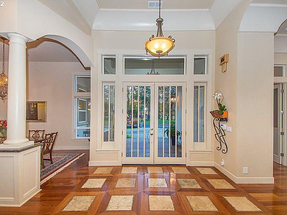 4th image of 285 River Club Dr