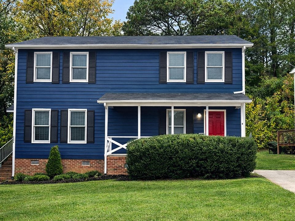 1st image of 224 Bridgefield Pl #B