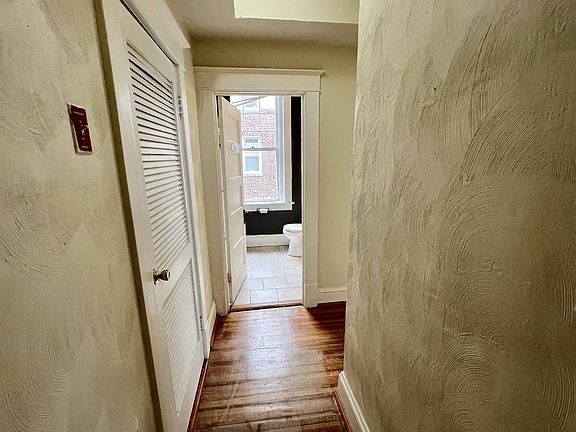 4th image of 230 E 40th St #10951927