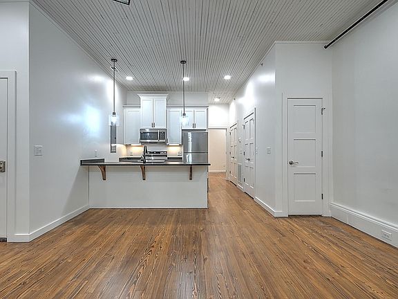 4th image of 503 State St #302
