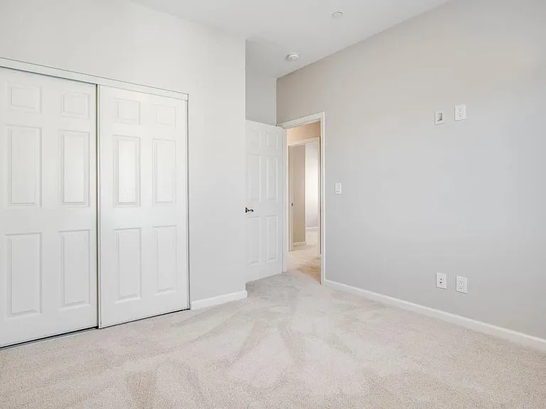 959 13th St — Photo 35