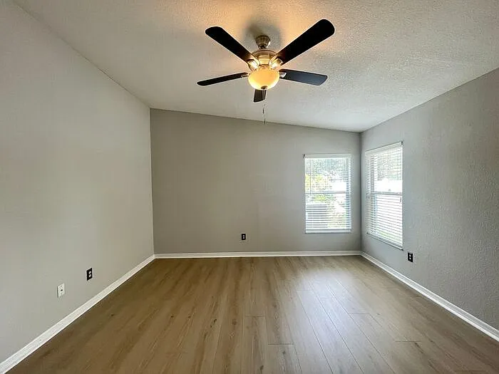 1063 Sugarberry Trl — Photo 9