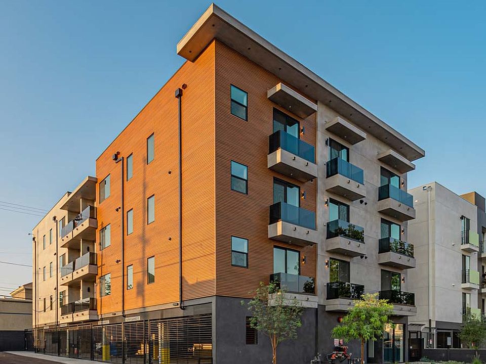 1st image of 10947 Hartsook St #Penthouse 04