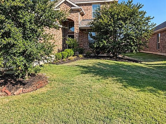 2nd image of 5820 Melville Ln