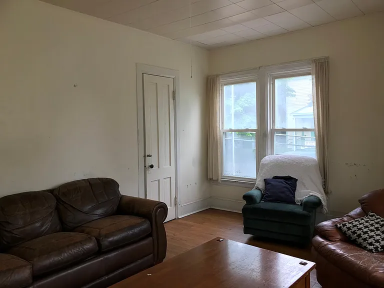 114 Stewart Ave — Photo 8