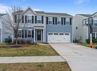 112 Lakeview Cir, Amherst, OH 44001