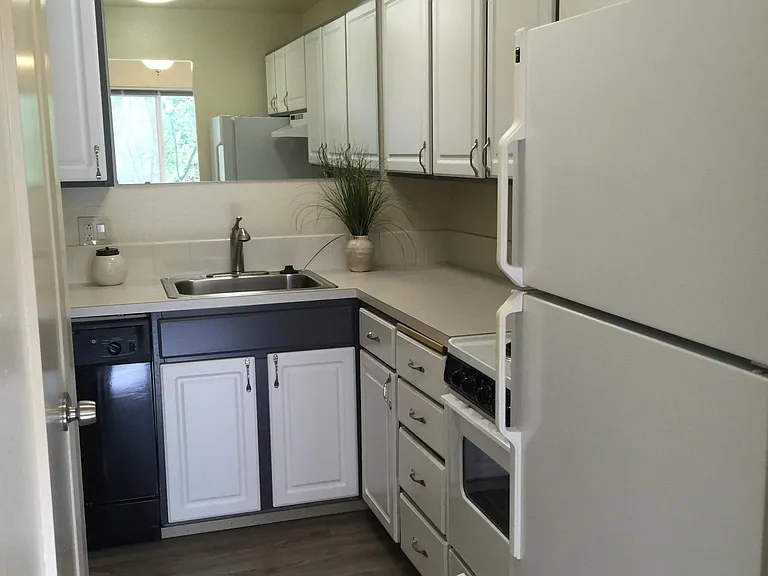 8200 170th Pl NE #7 — Photo 10