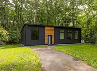 1 Old Quarry Rd, York, ME 03909