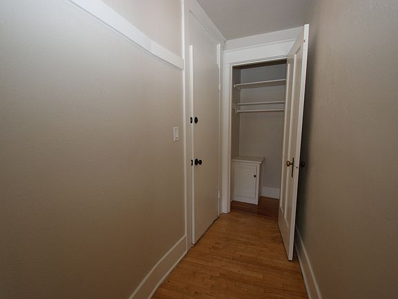 2nd image of 629 St Helens Ave APT 403