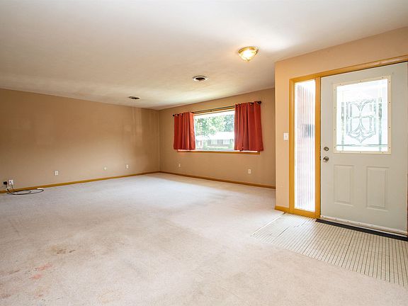 5th image of 4707 Wanda Ave