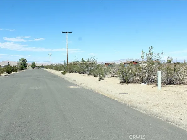 11 Olanche St #140, Mojave, CA 93501