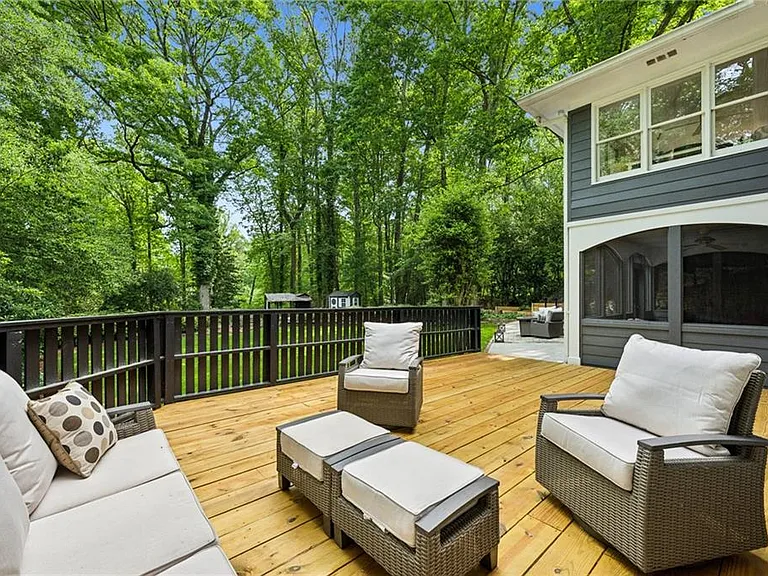 1130 Angelo Ct NE — Photo 37