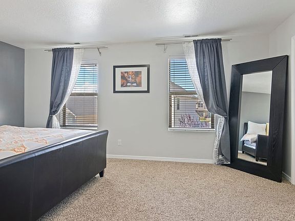 4th image of 2067 S 1220 E
